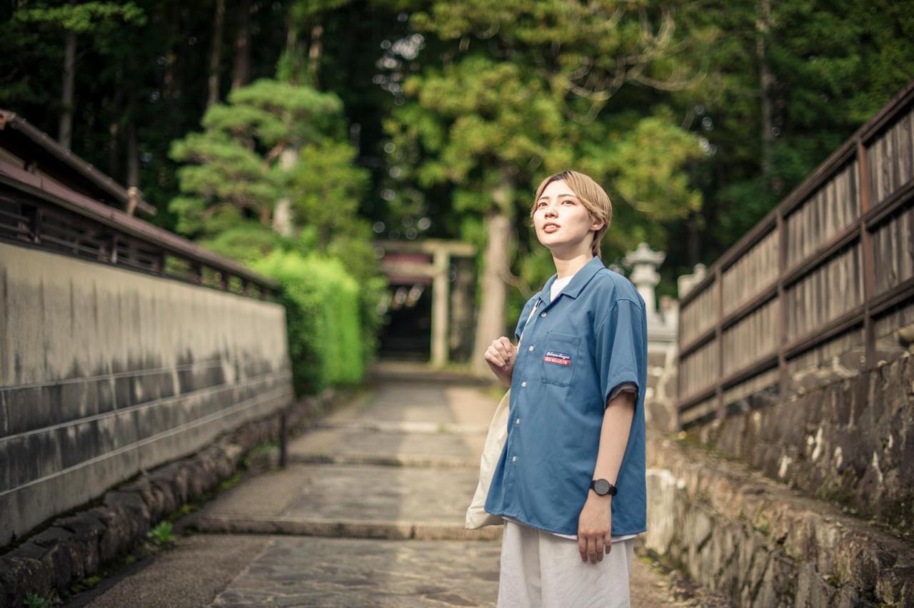 Manabi-Stay Takayama モダンな蔵ダイニングと半露天風呂付き古民家一棟貸切ホテル Esterno foto